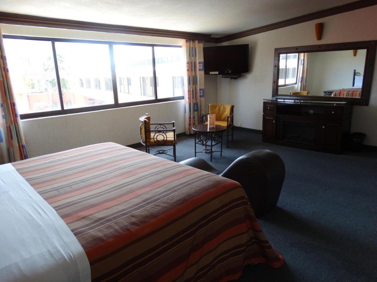 Hotel Lerma Lerma de Villada Eksteriør bilde